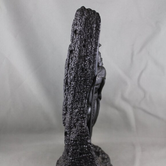 Vintage Coco Joe's Statue - King Kamehameha with Spear in Cave - Made with Lava - Picture 8 of 10